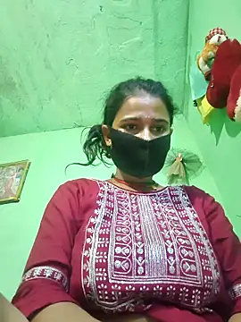 Snapshot of PIHU999 chatting on November 25, 2025, 3:51 am PIHU999 online show from November 25, 2025, 3:51 am