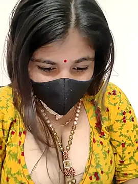 Snapshot of MISS_RIYA14 chatting on February 14, 2026, 6:35 am MISS RIYA14 online show from February 14, 2026, 6:35 am