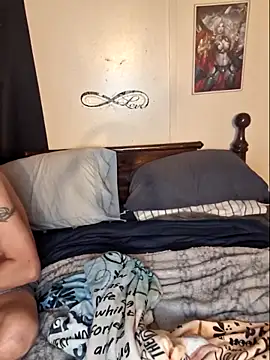 Shy Naughty Girl online show from October 17, 2025, 4:16 am