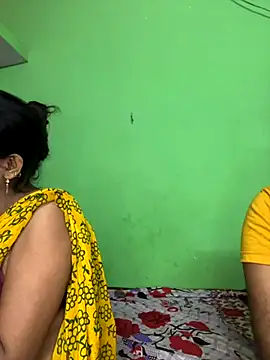 Snapshot of SEXY-SIMI-BHABI chatting on October 8, 2025, 4:47 am SEXY-SIMI-BHABI online show from October 8, 2025, 4:47 am