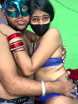 Snapshot of SEXY-SIMI-BHABI chatting on September 17, 2025, 4:53 pm SEXY-SIMI-BHABI online show from September 17, 2025, 4:53 pm