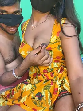 Snapshot of SEXY-SIMI-BHABI chatting on October 1, 2025, 8:52 am SEXY-SIMI-BHABI online show from October 1, 2025, 8:52 am