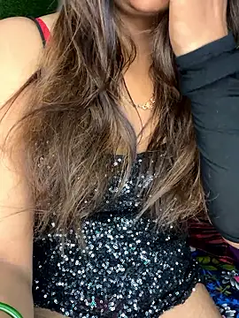 SEXY-SIMI-BHABI online show from May 18, 2026, 4:07 am