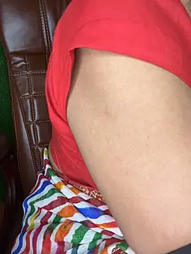 SEXY-SIMI-BHABI online show from May 12, 2026, 11:05 am