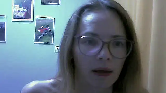 Snapshot of SEA_Dream chatting on November 27, 2025, 4:57 am SEA Dream online show from November 27, 2025, 4:57 am