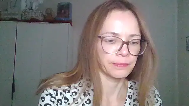 Snapshot of SEA_Dream chatting on February 19, 2026, 4:31 am SEA Dream online show from February 19, 2026, 4:31 am