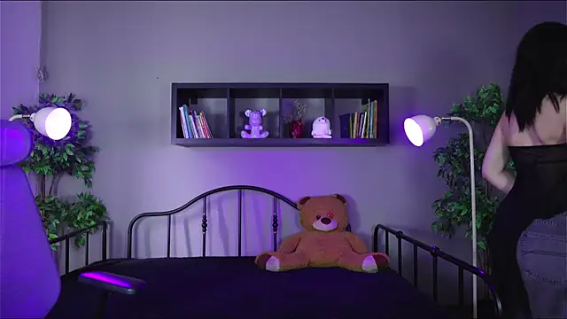 Snapshot of Sabrina_bloom chatting on November 26, 2025, 2:06 pm Sabrina bloom online show from November 26, 2025, 2:06 pm