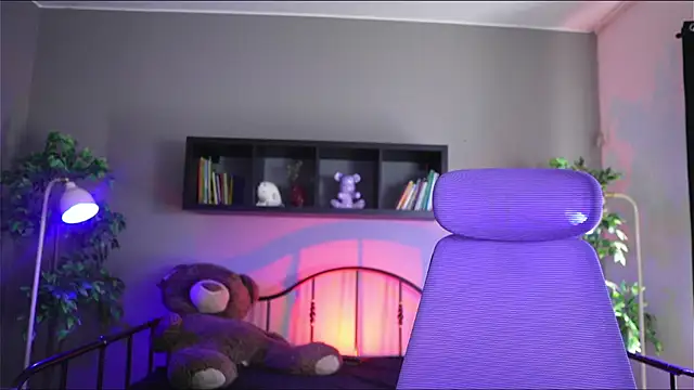 Snapshot of Sabrina_bloom chatting on November 4, 2025, 1:48 pm Sabrina bloom online show from November 4, 2025, 1:48 pm