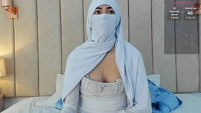 Snapshot of _Zahiira_ chatting on June 13, 2026, 12:14 pm Zahiira online show from June 13, 2026, 12:14 pm