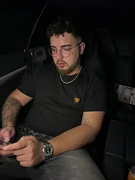 Snapshot of MrSavagexx chatting on February 9, 2026, 5:55 pm MrSavagexx online show from February 9, 2026, 5:55 pm