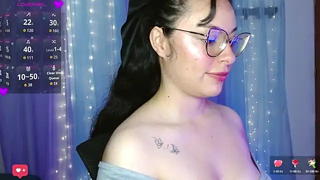 Snapshot of Camila_Ord chatting on October 1, 2025, 6:56 pm Camila Ord online show from October 1, 2025, 6:56 pm