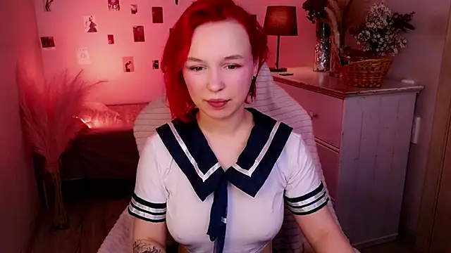 NaomiYoru online show from July 31, 2026, 8:39 pm