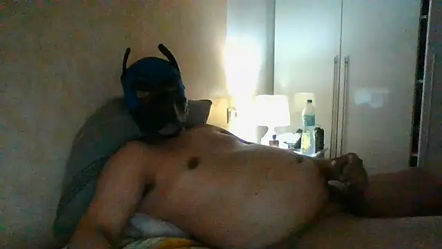 Snapshot of soumicuckold1 chatting on July 21, 2026, 11:06 pm soumicuckold1 online show from July 21, 2026, 11:06 pm