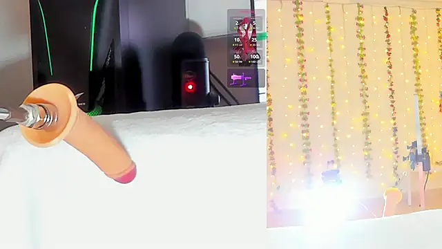 Snapshot of Kitty__Rose__ chatting on April 18, 2026, 10:06 am Kitty Rose online show from April 18, 2026, 10:06 am