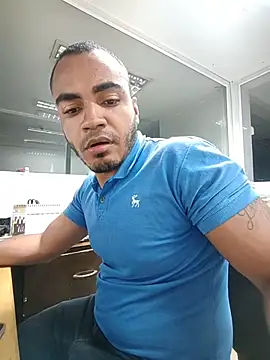 Snapshot of SanChacal5694 chatting on November 24, 2025, 10:54 pm SanChacal5694 online show from November 24, 2025, 10:54 pm