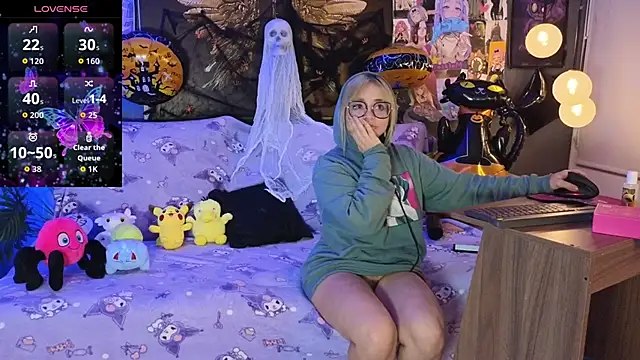 Mafecosecret online show from October 19, 2025, 4:26 am