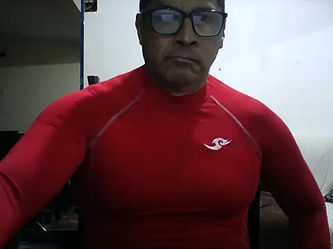 Snapshot of sexigym35 chatting on November 7, 2025, 2:16 am sexigym35 online show from November 7, 2025, 2:16 am