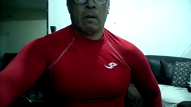 Snapshot of sexigym35 chatting on November 22, 2025, 4:22 am sexigym35 online show from November 22, 2025, 4:22 am