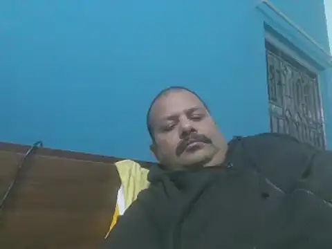 simpleboldguy277 online show from January 11, 2026, 5:31 pm