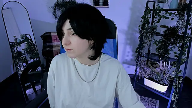 Snapshot of VirtuallVoyant chatting on April 10, 2026, 7:54 pm VirtuallVoyant online show from April 10, 2026, 7:54 pm