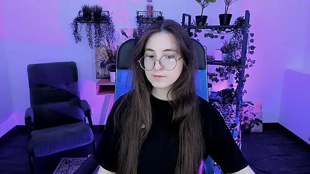 Snapshot of VirtuallVoyant chatting on March 19, 2026, 7:25 pm VirtuallVoyant online show from March 19, 2026, 7:25 pm