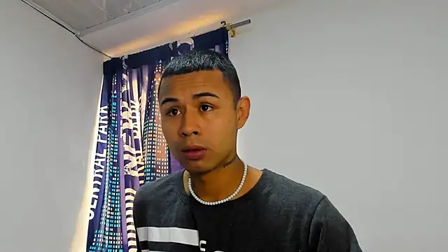  Logan Colton  online show from October 11, 2025, 6:42 pm