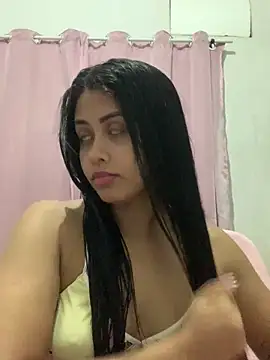 Snapshot of afroditii chatting on November 12, 2025, 12:59 am afroditii online show from November 12, 2025, 12:59 am