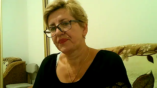 Snapshot of Dana4921 chatting on September 26, 2025, 4:58 pm Dana4921 online show from September 26, 2025, 4:58 pm