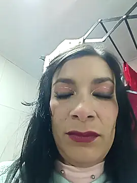 Snapshot of kim_lebanon chatting on November 6, 2025, 10:36 pm kim lebanon online show from November 6, 2025, 10:36 pm