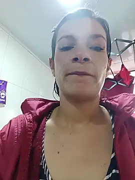 Snapshot of kim_lebanon chatting on November 3, 2025, 7:28 pm kim lebanon online show from November 3, 2025, 7:28 pm