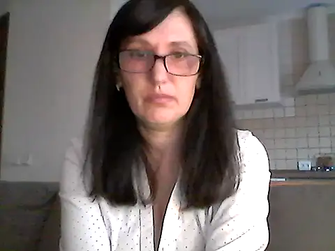 Snapshot of Elena48324 chatting on April 27, 2026, 5:22 pm Elena48324 online show from April 27, 2026, 5:22 pm