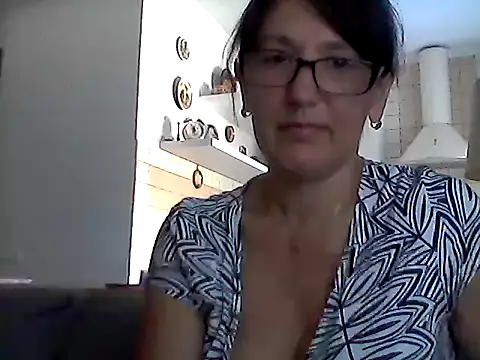 Snapshot of Elena48324 chatting on August 2, 2026, 8:56 am Elena48324 online show from August 2, 2026, 8:56 am