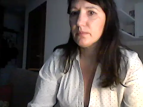 Snapshot of Elena48324 chatting on November 22, 2025, 10:03 am Elena48324 online show from November 22, 2025, 10:03 am