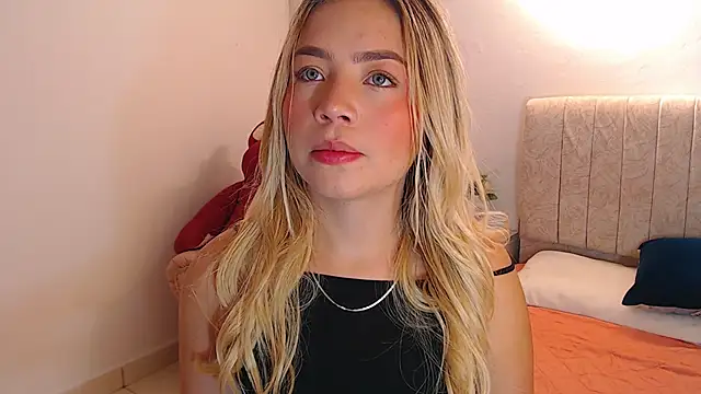  Tiffany1 online show from February 1, 2026, 6:06 pm