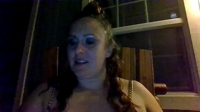 Snapshot of HarmonyRayWishes chatting on November 17, 2025, 3:43 am HarmonyRayWishes online show from November 17, 2025, 3:43 am