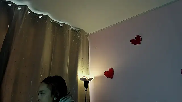 Dafne Mel online show from February 27, 2026, 1:11 pm