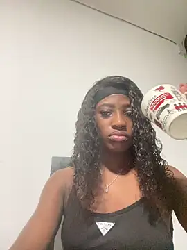 Skylar Smith  online show from May 16, 2026, 10:47 am
