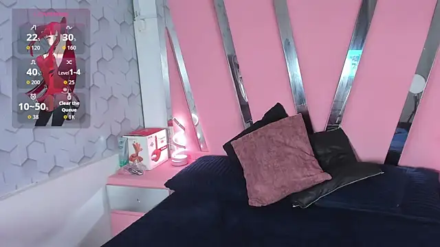 Snapshot of Viiolettlopez chatting on October 18, 2025, 1:46 pm Viiolettlopez online show from October 18, 2025, 1:46 pm