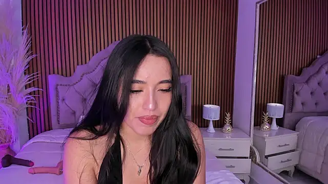 Snapshot of Starbutterflyy_ chatting on March 14, 2026, 4:51 am Starbutterflyy online show from March 14, 2026, 4:51 am