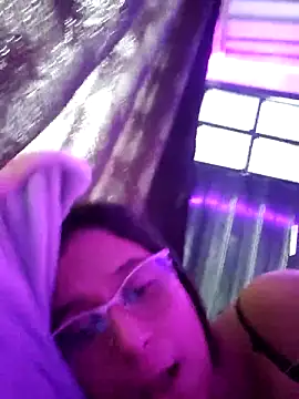 Snapshot of valentini_villa chatting on October 18, 2025, 7:49 pm valentini villa online show from October 18, 2025, 7:49 pm