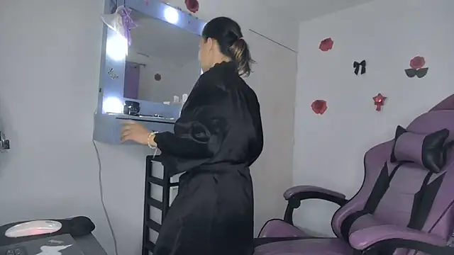 Snapshot of soffy_rosses chatting on May 23, 2026, 1:59 am soffy rosses online show from May 23, 2026, 1:59 am