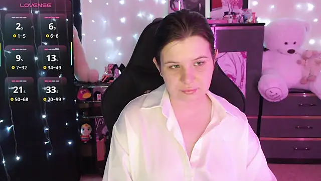 Snapshot of AmyVibess chatting on September 9, 2025, 8:07 pm AmyVibess online show from September 9, 2025, 8:07 pm