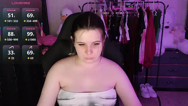AmyVibess online show from March 29, 2026, 6:09 pm