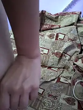 Snapshot of Maya_6 chatting on September 15, 2025, 7:36 pm Maya 6 online show from September 15, 2025, 7:36 pm