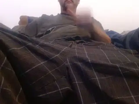 dontrush22 online show from September 15, 2025, 3:23 pm