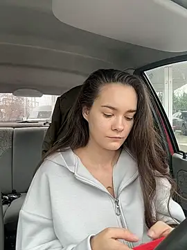 JudyMarbles online show from December 2, 2025, 7:21 am