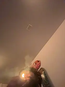 Snapshot of kempg843 chatting on December 3, 2025, 6:57 am kempg843 online show from December 3, 2025, 6:57 am