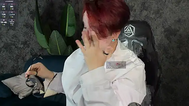 Michelle Wilsson online show from November 7, 2025, 8:08 am