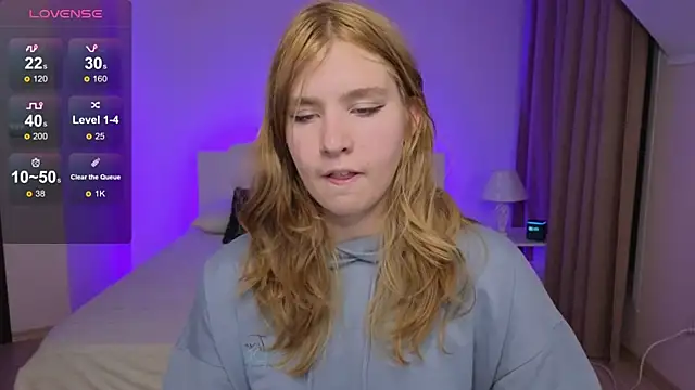 Iris Rain online show from October 12, 2025, 10:38 am