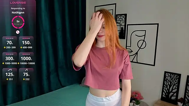 SynnoveBann online show from November 11, 2025, 1:44 am